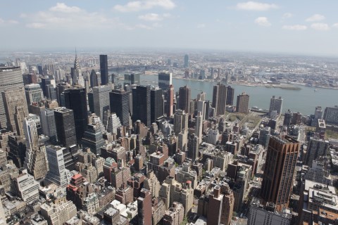 images/destinations/new-york/thumbs/view_from_empire_state_building_photo_jen_davis.jpg